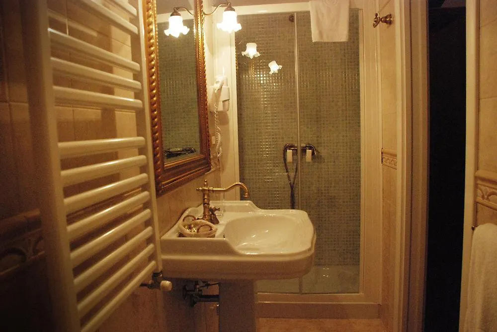 Barberini Suites Rome Guest house