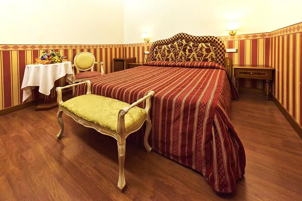 Barberini Suites Rzym 3*,  Włochy